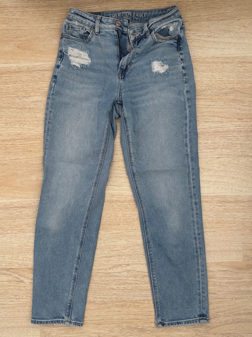 American Eagle Outfitters Light Blue Straight Leg Distressed Jeans